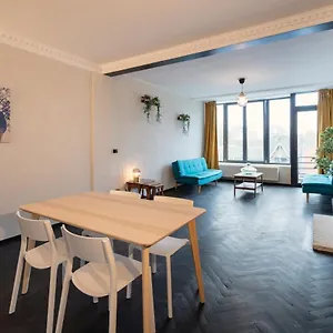  Apartment Charming And Spacious Center